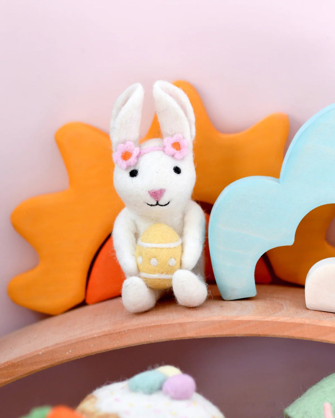 Felt Rabbit with Easter Egg