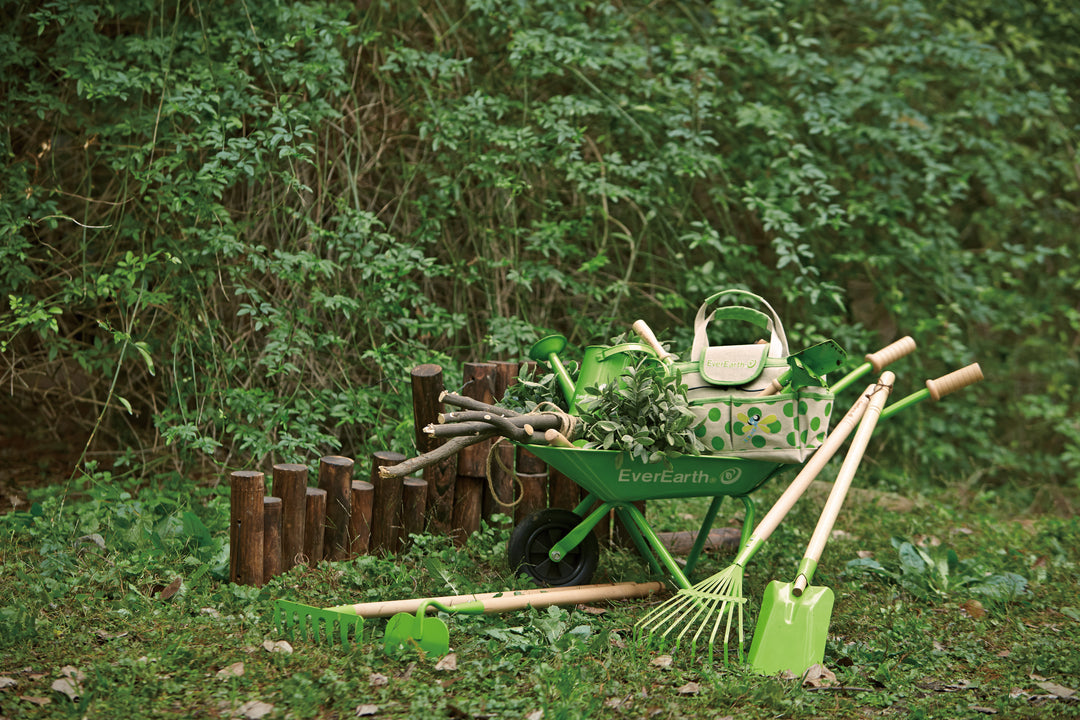 Long Handle Spade