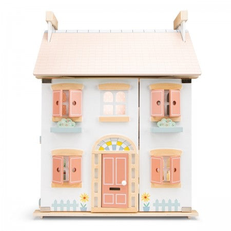 Dolls House - Charming Cottage with Furniture